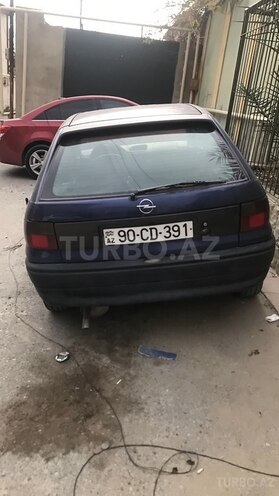 Opel Astra-2