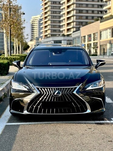 Lexus ES 300h 2023, 43,100 km - 2.5 l - Bakı