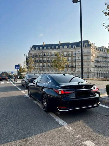 Lexus ES 300h 2023, 43,100 km - 2.5 l - Bakı