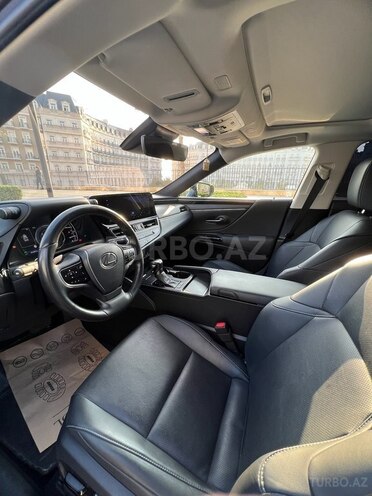 Lexus ES 300h 2023, 43,100 km - 2.5 l - Bakı