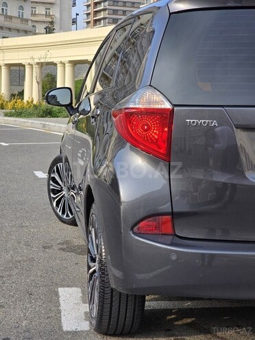 Toyota  2011, 287,563 km - 1.4 l - Bakı