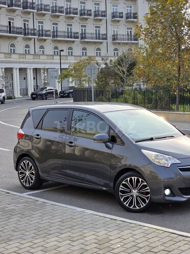 Toyota  2011, 287,563 km - 1.4 l - Bakı