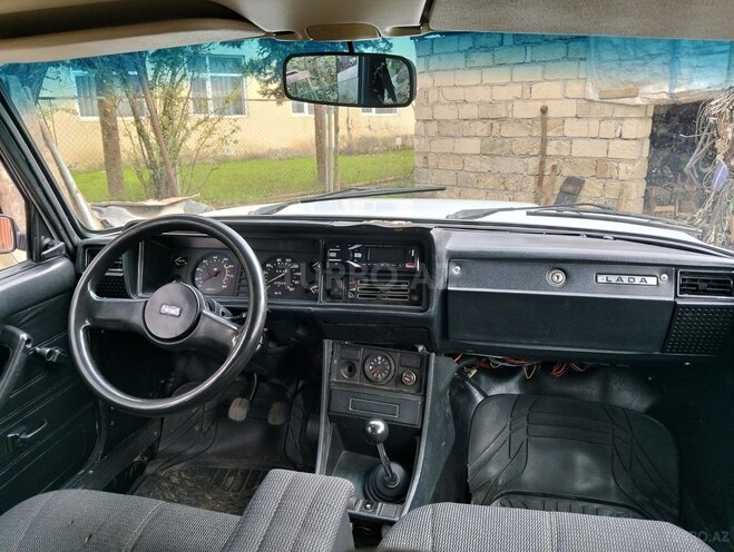 LADA (VAZ) 2107 2007, 33,508 km - 1.7 л - Astara