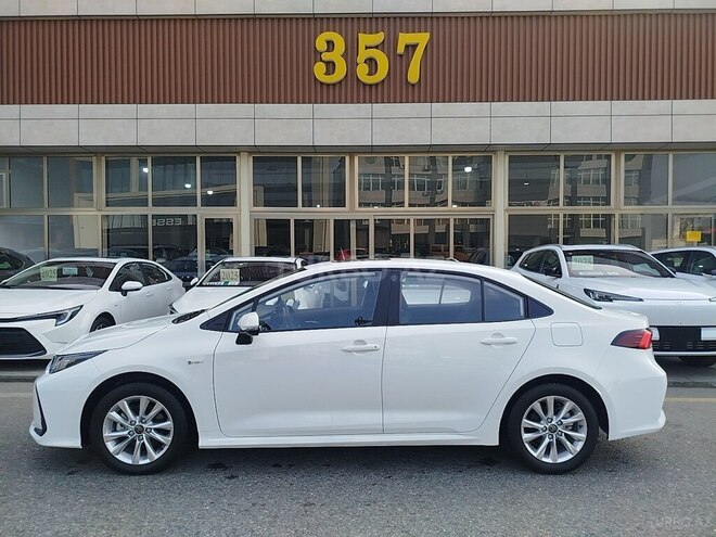 Toyota Corolla-3