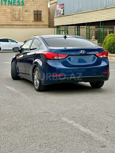 Hyundai Elantra 2015, 255,000 km - 1.8 л - Bakı