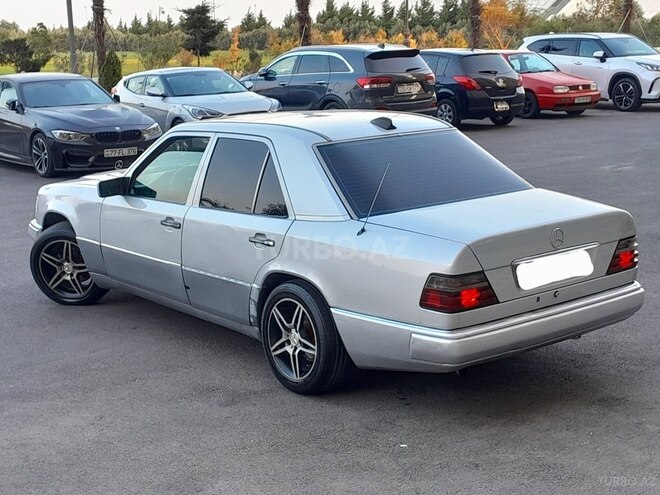 Mercedes 220 E 1995, 352,145 km - 2.2 l - Sumqayıt