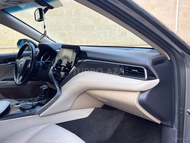 Toyota Camry 2022, 140,000 km - 2.5 l - Bakı