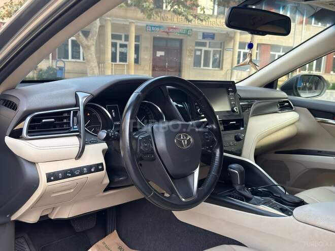 Toyota Camry 2022, 140,000 km - 2.5 l - Bakı