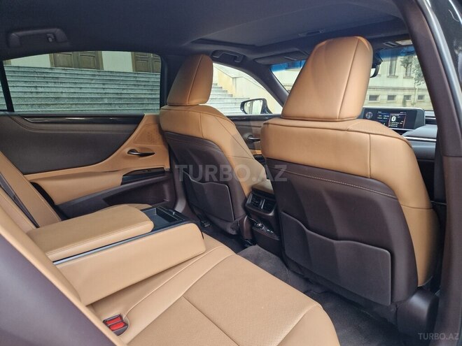 Lexus ES 300h 2021, 89,000 km - 2.5 l - Bakı
