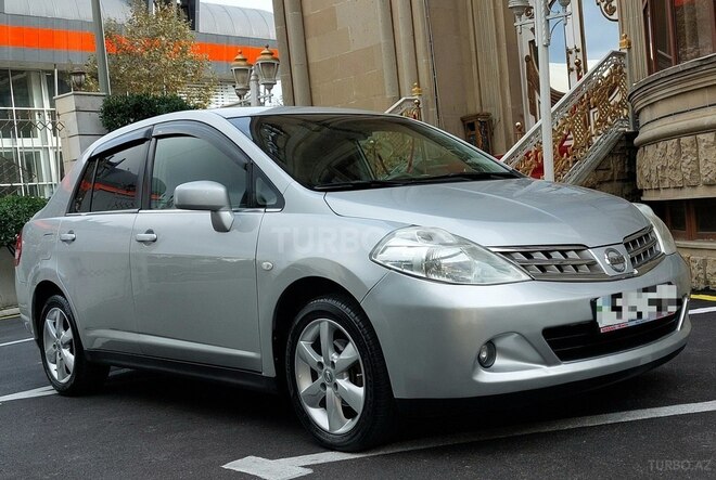 Nissan Tiida 2008, 221,993 km - 1.6 l - Bakı