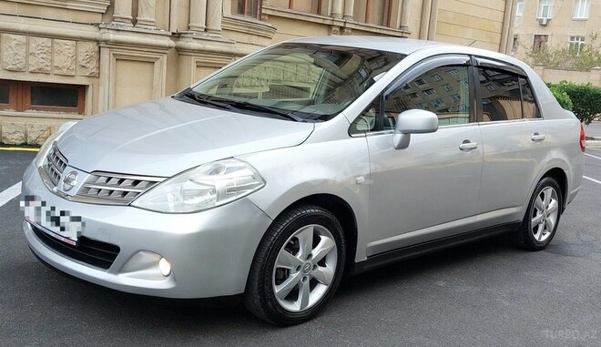 Nissan Tiida 2008, 221,993 km - 1.6 l - Bakı