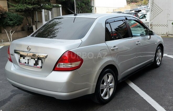 Nissan Tiida 2008, 221,993 km - 1.6 l - Bakı