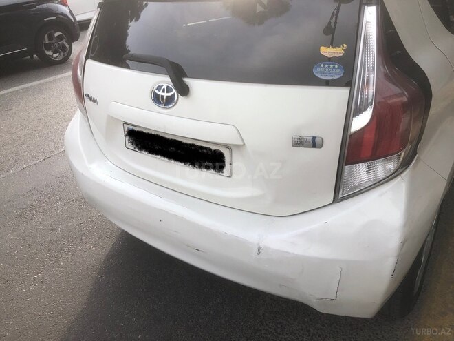 Toyota Aqua 2016, 390,000 km - 1.5 l - Bakı