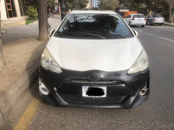 Toyota Aqua 2016, 390,000 km - 1.5 l - Bakı