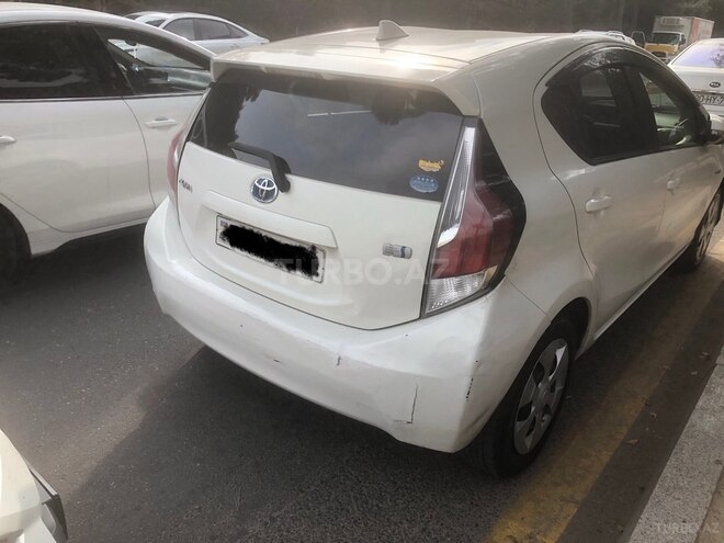 Toyota Aqua 2016, 390,000 km - 1.5 l - Bakı