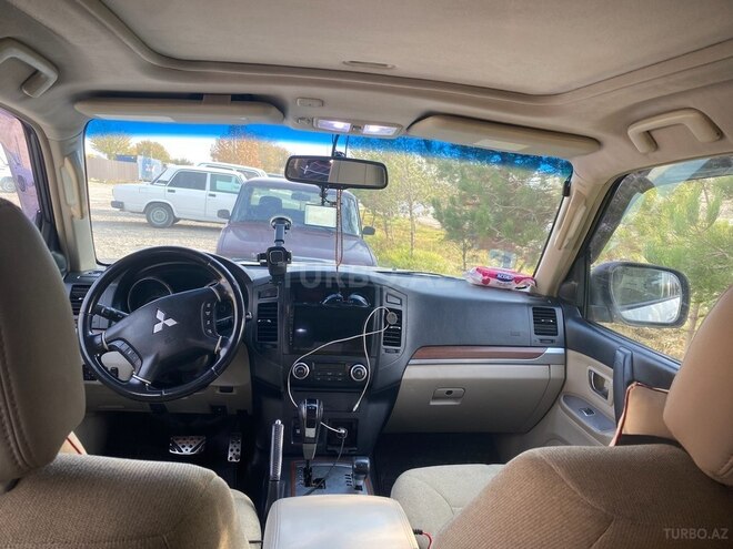 Mitsubishi Pajero 2007, 380,000 km - 3.0 l - Bakı