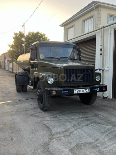 GAZ 3307-4