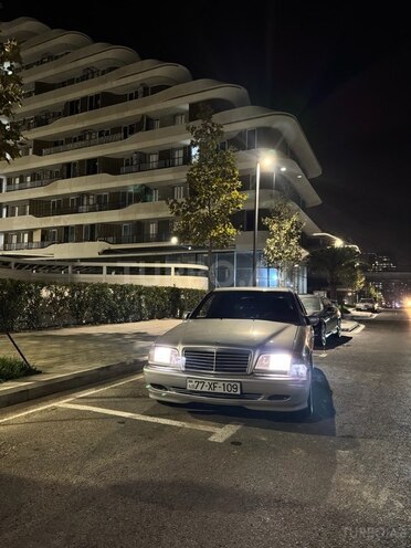 Mercedes C 240 1997, 458,000 km - 2.4 l - Bakı