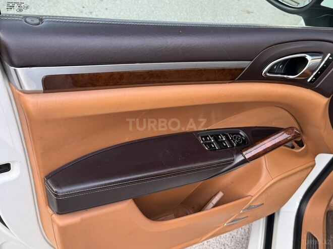 Porsche Cayenne GTS 2013, 125,000 km - 4.8 l - Bakı