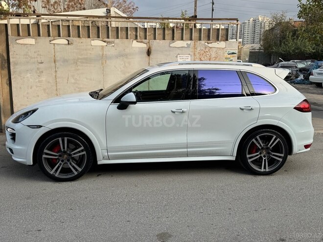 Porsche Cayenne GTS 2013, 125,000 km - 4.8 l - Bakı