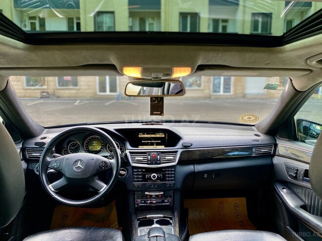 Mercedes E 350 2010, 203,000 km - 3.5 л - Masallı