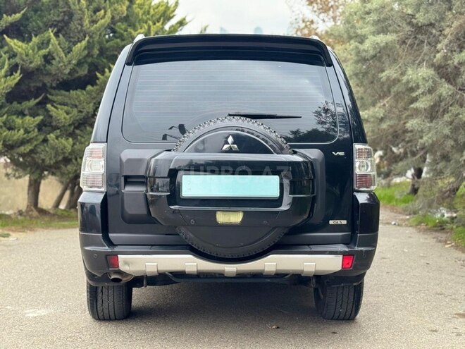 Mitsubishi Pajero 2008, 293,000 km - 3.0 л - Bakı