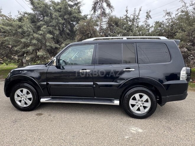 Mitsubishi Pajero 2008, 293,000 km - 3.0 л - Bakı