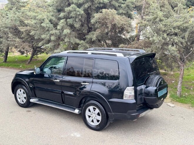 Mitsubishi Pajero 2008, 293,000 km - 3.0 л - Bakı