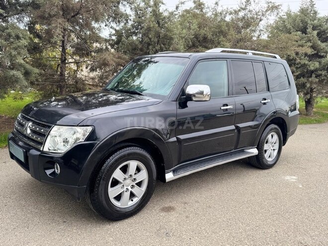 Mitsubishi Pajero 2008, 293,000 km - 3.0 л - Bakı