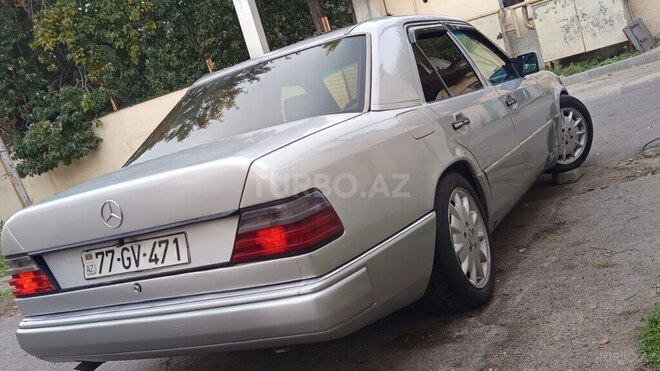Mercedes 220 E 1993, 354,000 km - 2.2 l - Bakı