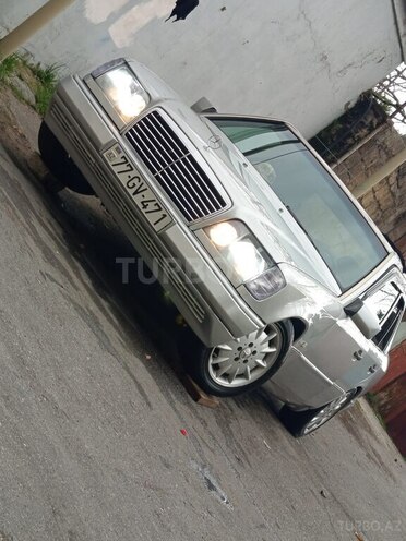 Mercedes 220 E 1993, 354,000 km - 2.2 l - Bakı