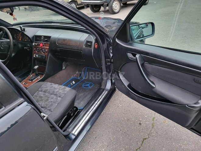 Mercedes C 180 1998, 325,456 km - 1.8 л - Sumqayıt