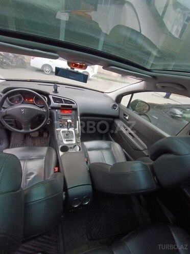 Peugeot 3008 2012, 218,500 km - 1.6 l - Bakı