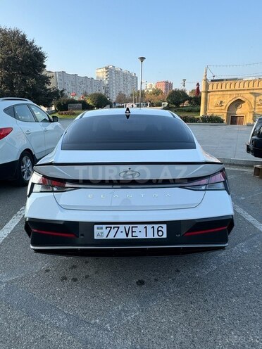 Hyundai Elantra 2024, 2,500 km - 1.5 л - Bakı