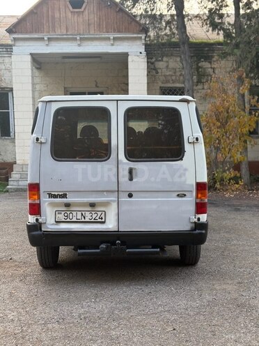 Ford Transit 2000, 480,000 km - 2.5 л - Qazax