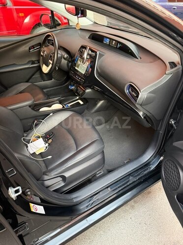 Toyota Prius 2016, 269,000 km - 1.8 l - Bakı