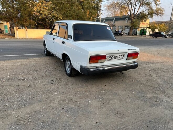 LADA (VAZ) 2107 2004, 153,000 km - 1.6 л - Qazax