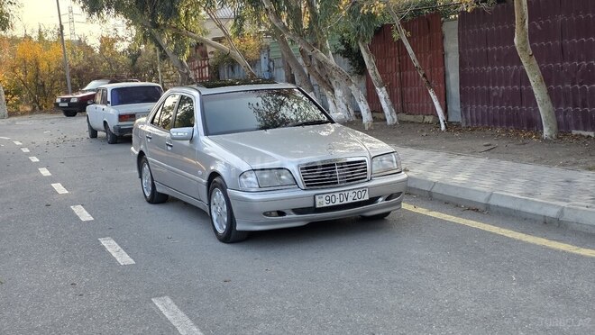 Mercedes C 200 1999, 324,846 km - 2.0 л - Sumqayıt