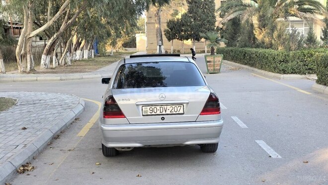 Mercedes C 200 1999, 324,846 km - 2.0 л - Sumqayıt