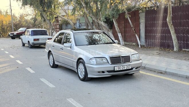 Mercedes C 200 1999, 324,846 km - 2.0 л - Sumqayıt