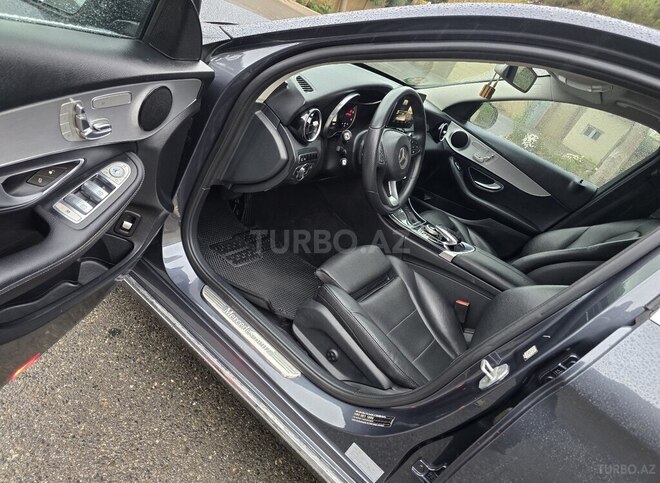 Mercedes C 220 d 2016, 243,300 km - 2.1 l - Bakı