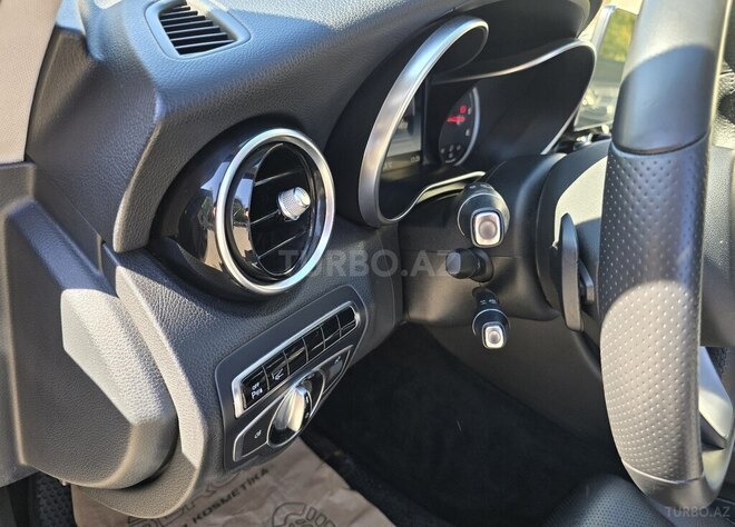 Mercedes C 220 d 2016, 243,300 km - 2.1 l - Bakı