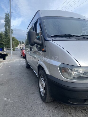 Ford Transit 2002, 410,000 km - 2.0 l - Qax