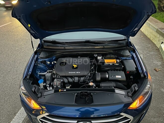 Hyundai Elantra 2018, 121,000 km - 2.0 л - Bakı