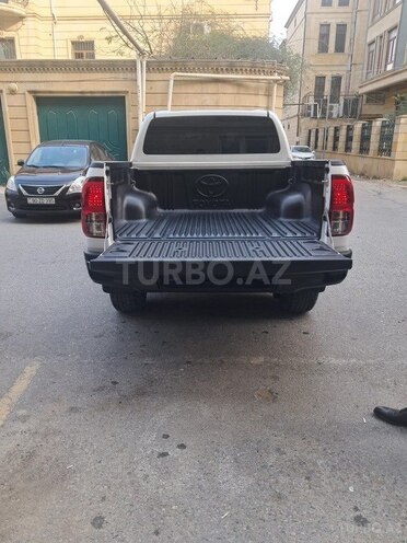 Toyota Hilux 2024, 47,000 km - 2.4 л - Bakı