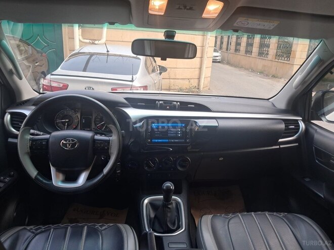 Toyota Hilux 2024, 47,000 km - 2.4 л - Bakı