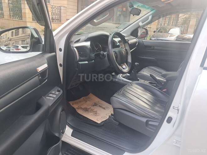 Toyota Hilux 2024, 47,000 km - 2.4 л - Bakı