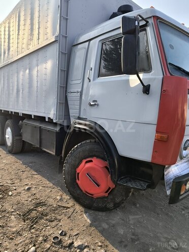 KamAz 53212 1985, 325,000 km - 11.0 l - Qəbələ