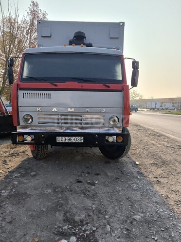 KamAz 53212 1985, 325,000 km - 11.0 l - Qəbələ