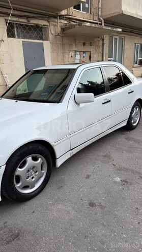 Mercedes C 280 2000, 529,474 km - 2.8 l - Sumqayıt